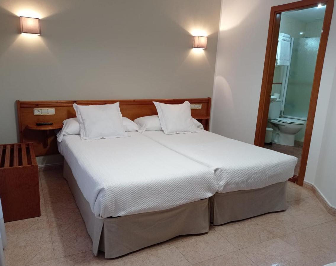Hospedaje Torreon Onís Extérieur photo